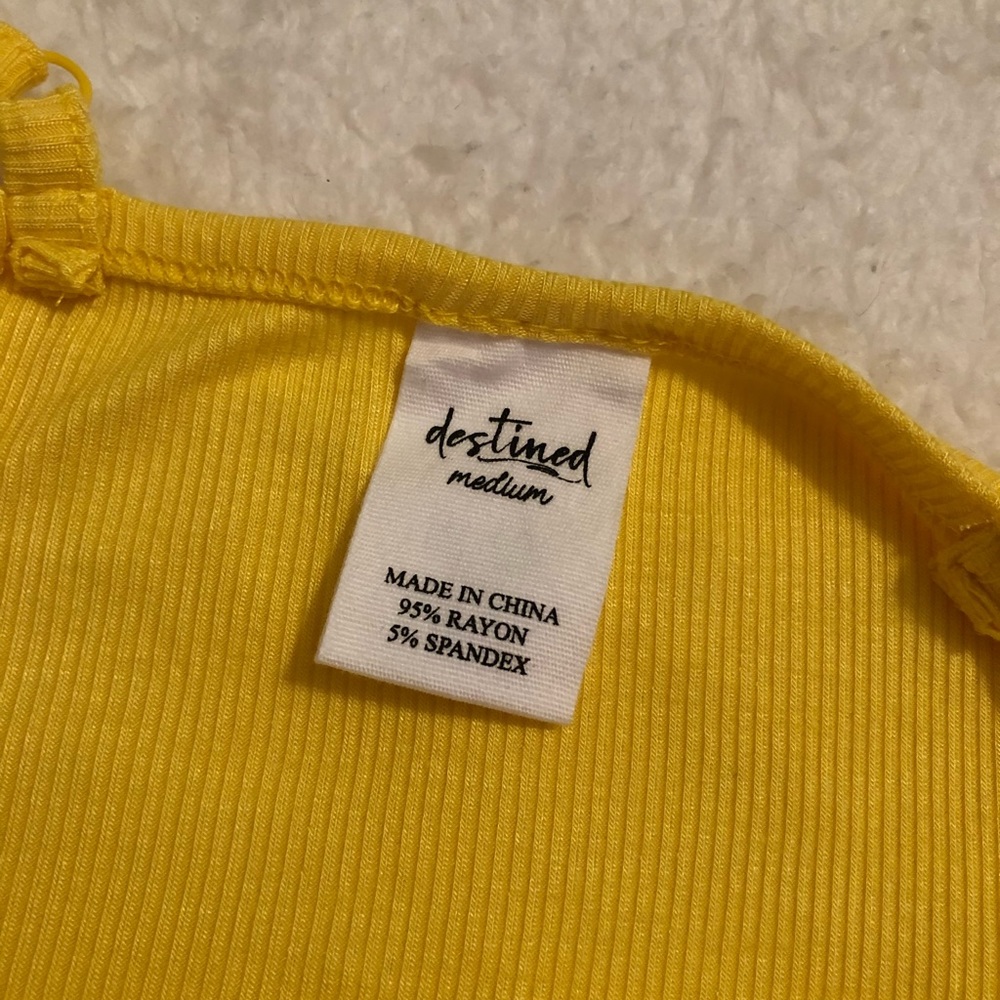 Yellow crop top - Picture 2 of 3
